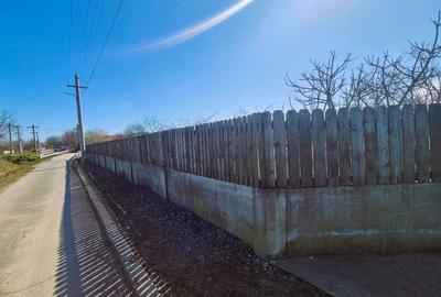 Teren de 300 mp, în Central