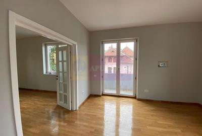 Apartament cu 2 camere semidecomandat în Cișmigiu - 12