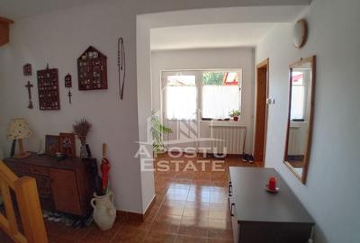 Casa cu 4 camere in zona Fratelia, teren de 1097 mp - 9