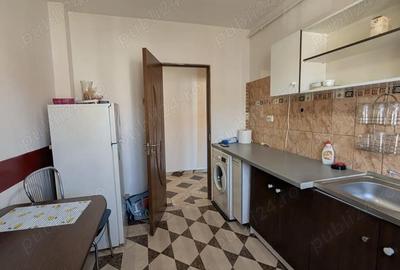 Garsonieră decomandată în Florești - 9