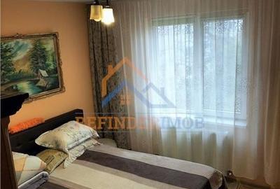 Vanzare apartament 3 camere zona Uverturi - Militari - 4