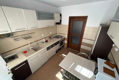 Apartament cu 3 camere - zona Alexandru cel Bun - Zimbru - 4