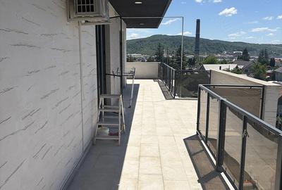 Apartament cu 3 camere decomandat în Central - 5