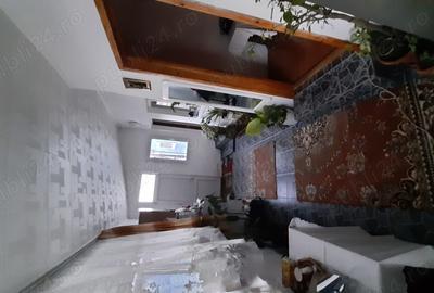 Casă cu 5 camere cu Teren 550 Mp în Sulina - 9