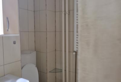 Apartament cu 2 camere decomandat în Circumvalațiunii - 9