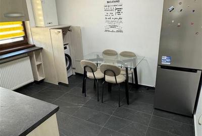 Garsonieră decomandată în Bucium - 5