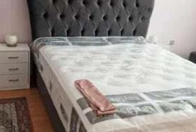 Apartament cu 3 camere decomandat în Tineretului