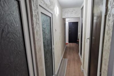 Apartament 3 camere confort 1 Calarasi 4, etaj 3, mobilat u - 1