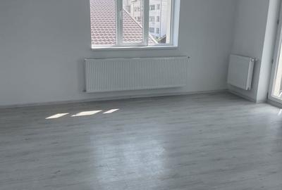 Apartament cu 2 camere în Calea București - 1