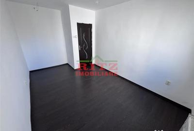 Apartament cu 4 camere decomandat în Zahana - 6