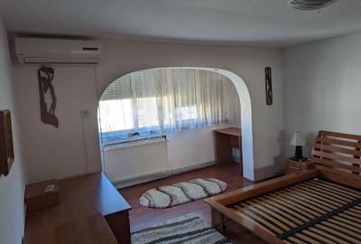 Proprietar vand apt 3 camere decomandat supraf 65 m2 - 3