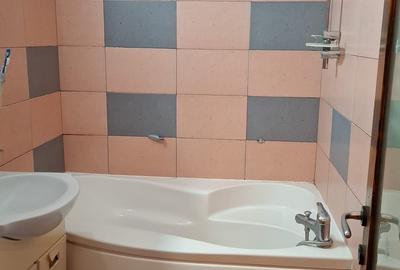 Apartament cu 3 camere semidecomandat în Șcheia - 8