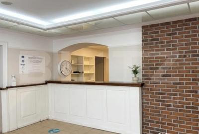 Spațiu comercial, de 460 mp, în Central - 6