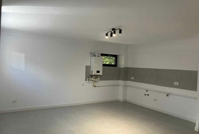 Apartament cu 6 camere semidecomandat în Valea Adâncă - 7