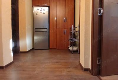 Apartament cu 2 camere, Central, Calea Bucure?ti - 1