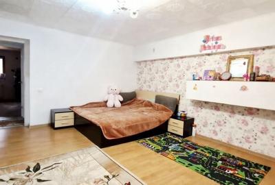 Casă individuală cu 4 camere cu Canalizare în Central - 26