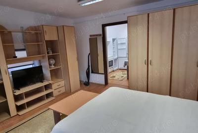 Garsonieră semidecomandată în Central - 1