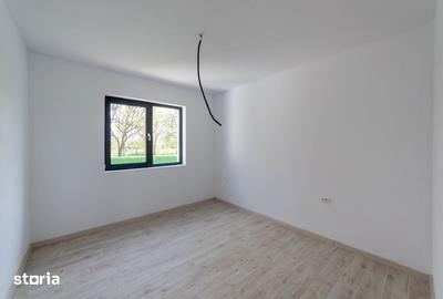 Casă cu 4 camere cu Teren 500 Mp în Drăganu - 15