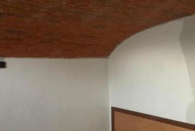 Casă cu 4 camere cu Canalizare în Cetate - 2