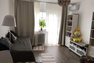 Garsonieră decomandată, mobilată în 1 Mai - 9