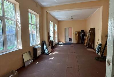 Casă cu 4 camere în Central - 5