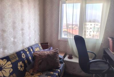 Apartament cu 3 camere semidecomandat în Exterior Vest - 3