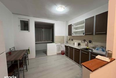 Apartament cu 3 camere decomandat în Girocului - 1