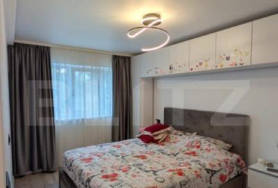 Apartament 3 camere, 72 mp, zona Micro 4 - 1