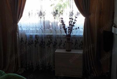 Vand camera camin cu tot cu mobila va rog ma suna?i pe whaysapp la nr - 5
