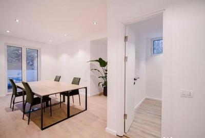 Apartament cu 4 camere decomandat în Victoriei - 1