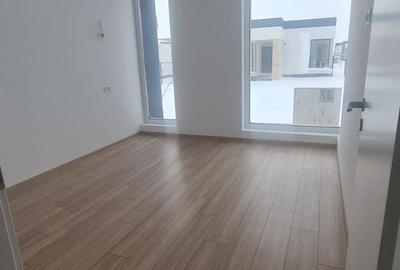 Casă cu 3 camere în Berceni - 6