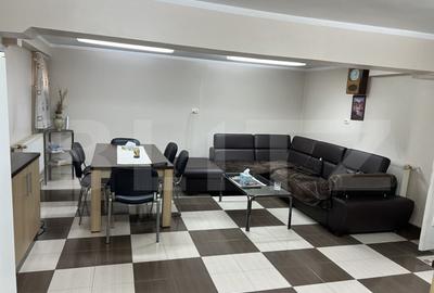 Casa de vanzare, pretabil pentru pensiune/azil, 7 camere, 42 - 15