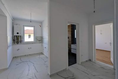 GRADINA 50 mp. Aproape de Zone2 si Mega Image. Decomandat. - 2