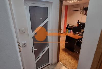 Apartament cu 4 camere decomandat în Crângași