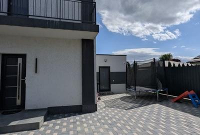 Casă cu 3 camere în Central - 8