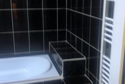 Apartament cu 2 camere decomandat în Exterior Vest