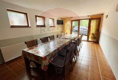 Refugiul tau de poveste in inima muntelui - casa primitoare in Durau - 8