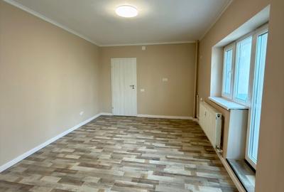 Apartament cu 3 camere decomandat în Apărătorii Patriei - 3