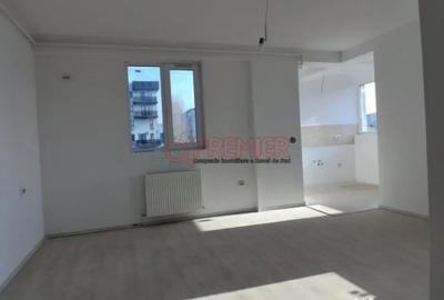 Garsonieră decomandată în Central - 2