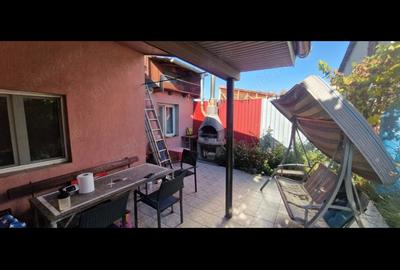 CASĂ DE VÂNZARE CU 4 CAMERE IN ZONA BUCUREȘTI-NOI SEC.1 - 10