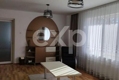 Casă cu 4 camere în Valea