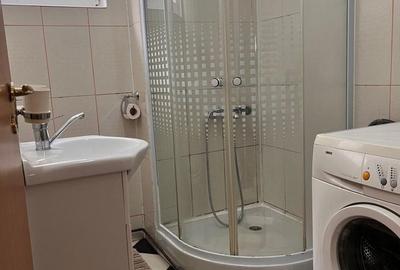 Garsonieră decomandată în Central - 8