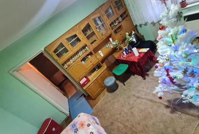 Apartament cu 2 camere semidecomandat în Centrul Vechi