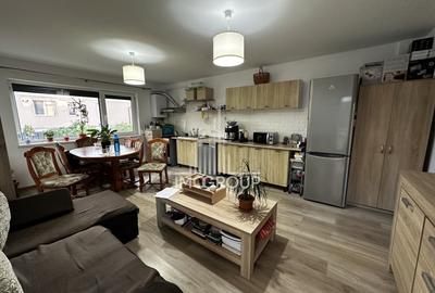 Apartament cu 3 camere semidecomandat, mobilat în Florești - 2