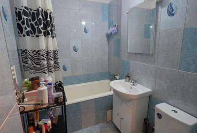 Apartament cu 2 camere semidecomandat, mobilat în P-ța Muncii - 7