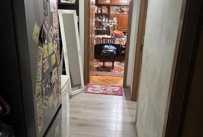 Apartament cu 2 camere decomandat în Republicii - 4