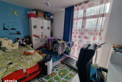 Apartament cu 3 camere decomandat, mobilat în Baciu