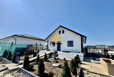 Casă cu 3 camere cu Teren 250 Mp în Clinceni