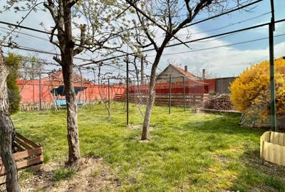 Casă cu 4 camere cu Teren 480 Mp în Central - 7