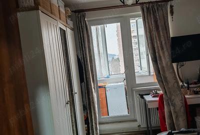 Apartament cu 3 camere decomandat în Astra - 5